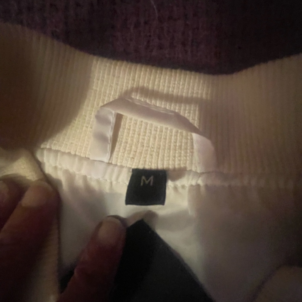 Cream Ribbed Knit Sweater - Picture 4 of 4